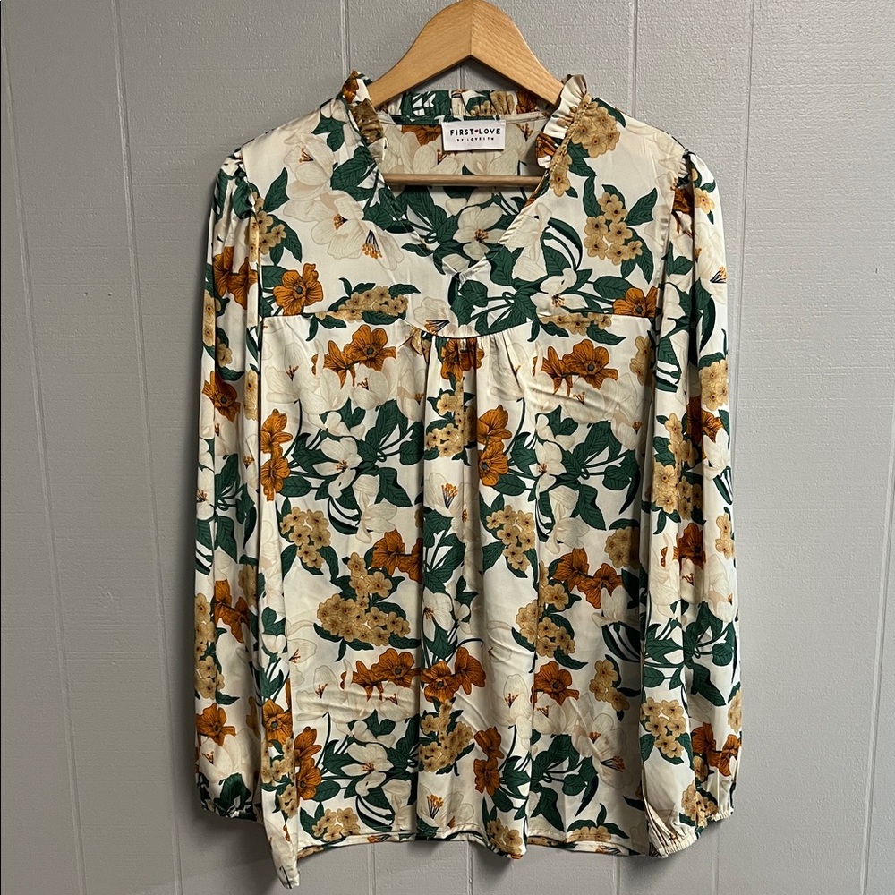 NWOT First Love Floral Blouse Top Shirt Large